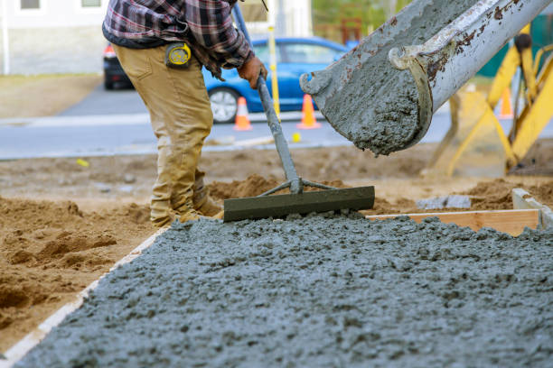 Best Concrete Demolition Services in Mccook, NE